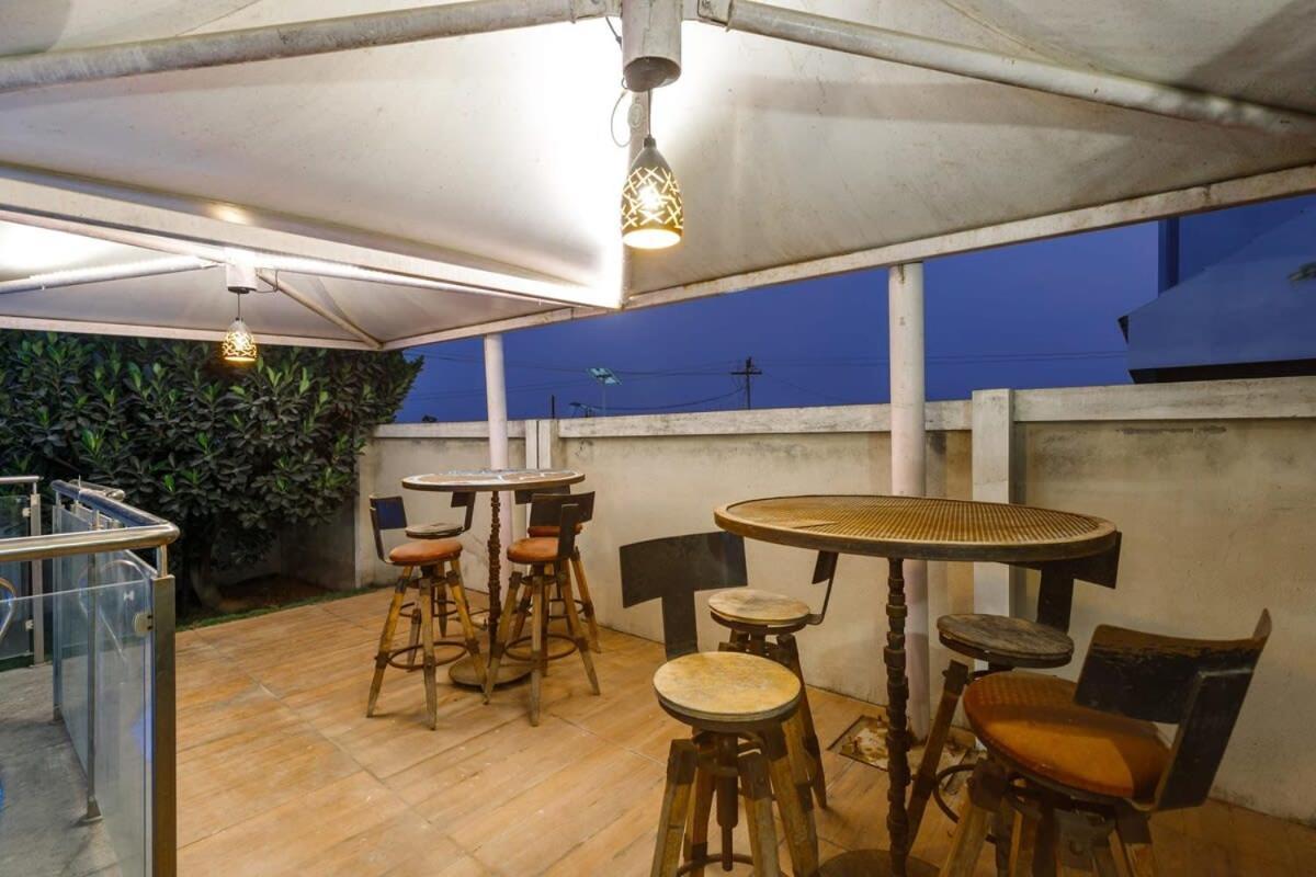 Blue Nest By Stayjadeparty Villalawn Hosūr Exterior foto